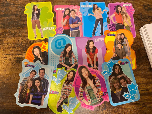 Set adesivi icarly - adesivi,